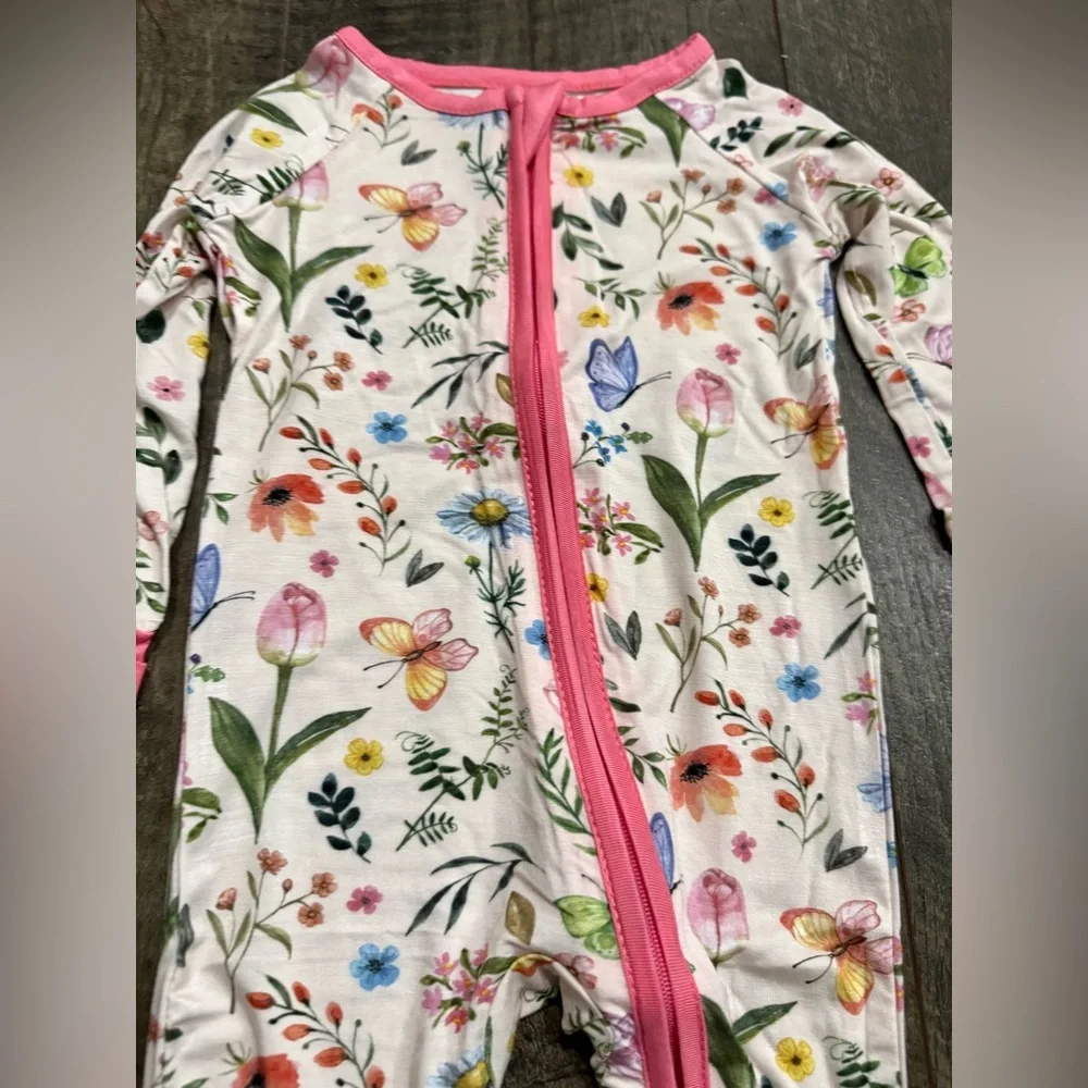 Baby Girl Bamboo Zipper Sleeper Pajamas Floral Butterfly Print 6-12 m